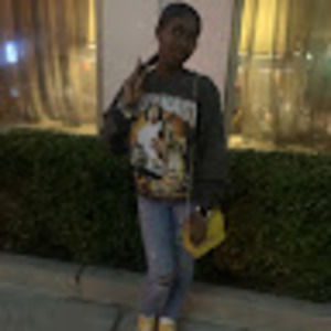 Meet your Posher, Nylaa